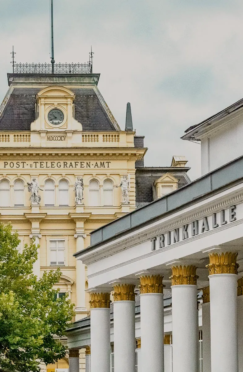 Zwischen Trinkhalle und Theater